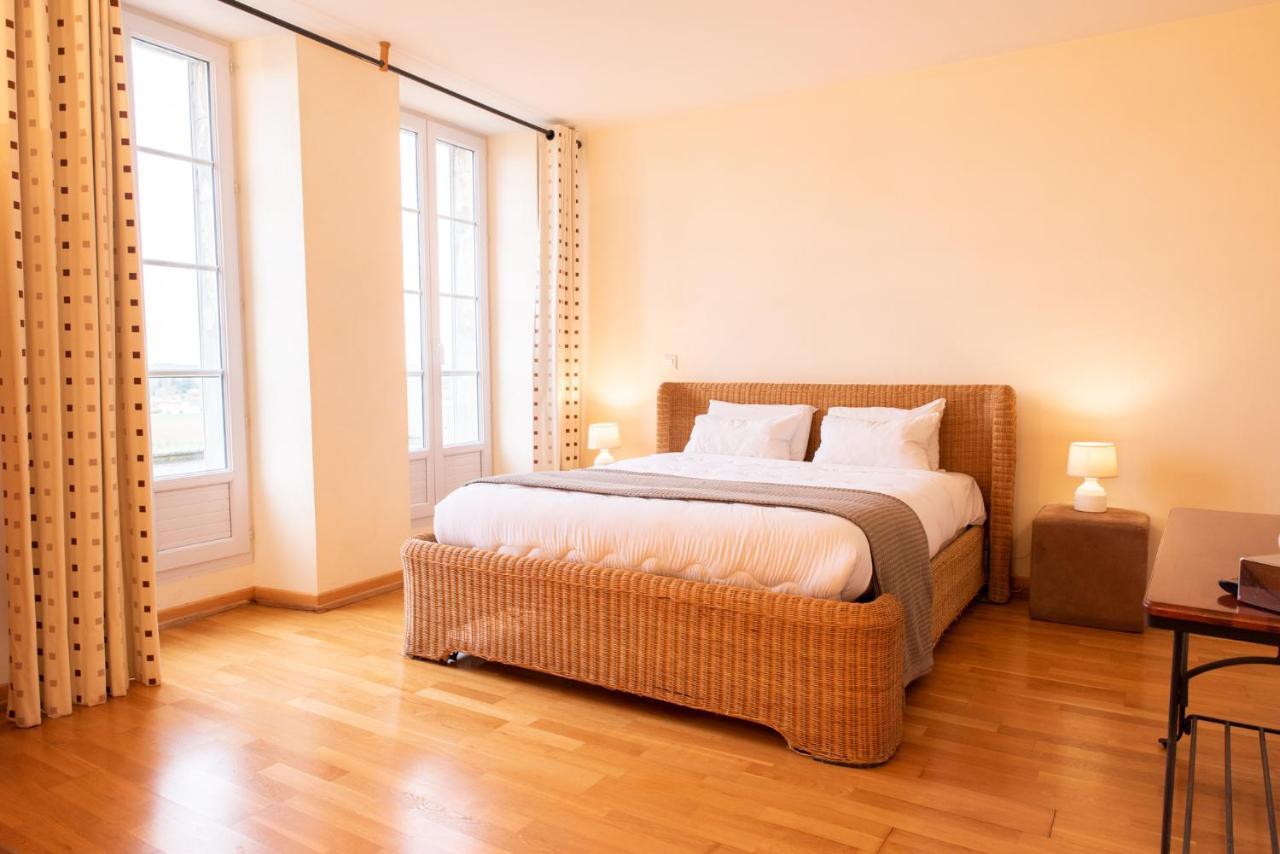 Hotel Bellevue Puy-l'Eveque Luaran gambar